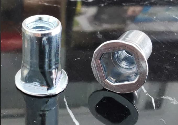 Flat Head Square Body