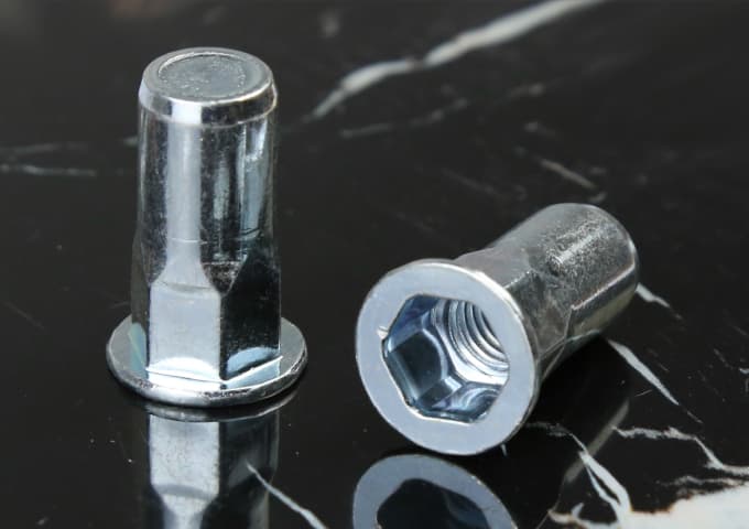 Flat Head Inner-Hex Body Closed End