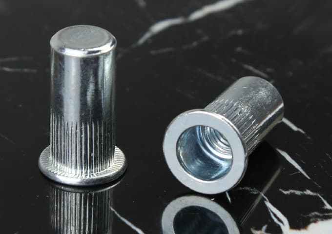Flat Head Knurled Body Closed End