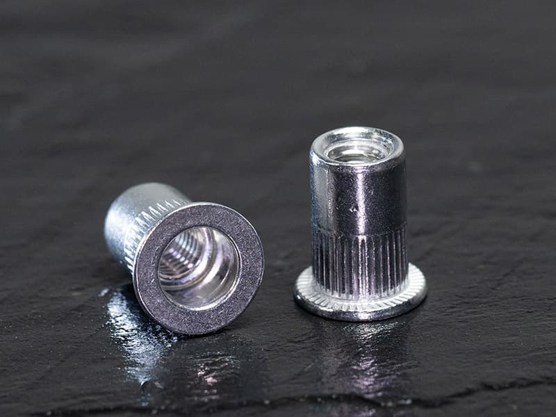 Rivet Nuts - DSC03059